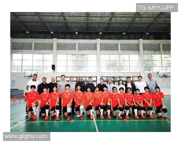 深度对话：探寻黄强的排球人生与奋斗历程