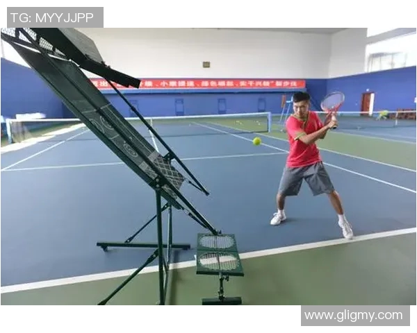 网球装备选购指南：必备训练器材推荐与实用技巧分享